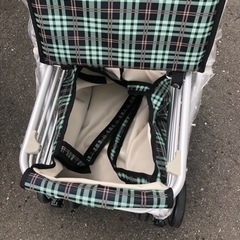 お買い物カート　高齢者向け　ブレーキ付き　ほぼ新品の画像