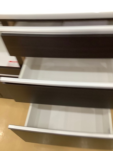 ニトリ　4枚扉キッチンカウンター　レジューム