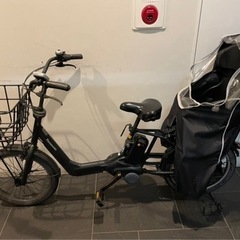 屋内保管、電動自転車、子供の椅子と雨具つき