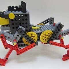 【アクロスモールのロボット教室】ご入会でロボットキーホルダー進呈！（個数限定）の画像