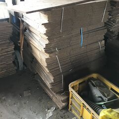 段ボール箱　140-180サイズくらい　未組み立て　長期保管品　...