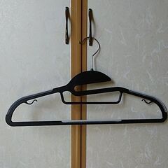滑り止め付きハンガー　20本セットの画像