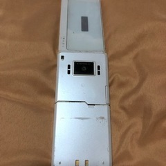 ガラケー多分p-906i?の画像
