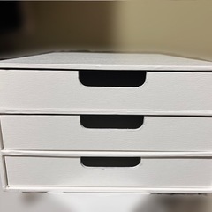 書類収納(ニトリ)