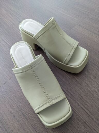 レディースサンダル　オリエンタルトラフィック　サイズＳ