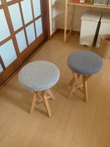 北欧　スツール　(バラ可)