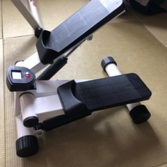 油圧式運動器具