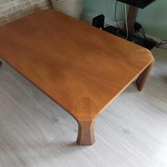 高級　テーブルの画像