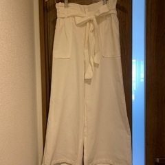 BEATRICE パンツ　レディースの画像