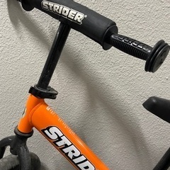ストライダー　オレンジ　スポーツモデル　ペダルなし　の画像