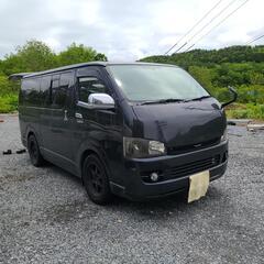 200系ハイエース1型