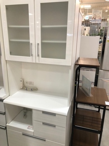 取りに来れる方限定！ニトリの２枚扉レンジボードです！