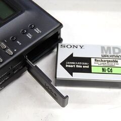 【中古品】SONY MDウォークマン MZ-1 現品のみ SONY MD WALKMAN MZ-1 本体のみ ブラック ポータブルレコーダー