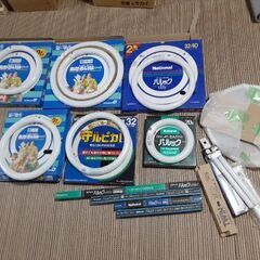新品電球