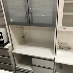 取りに来れる方限定！松田家具の2枚扉レンジボードです！