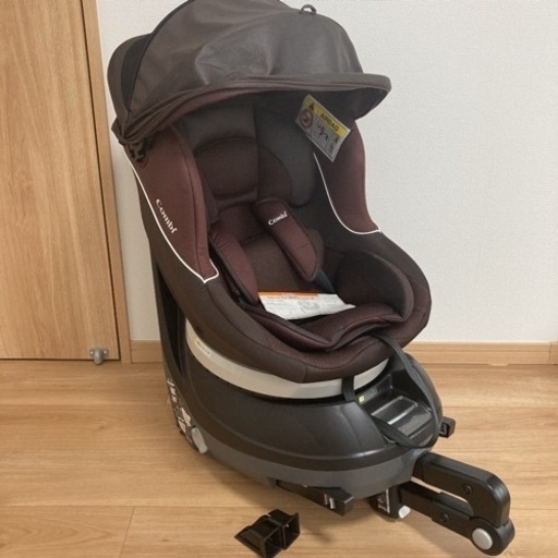 取引中　コンビ　ネルームlite ISOFIX EF チャイルドシート