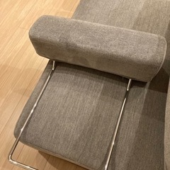 ヘッドレスト　大塚家具　2つセットの画像