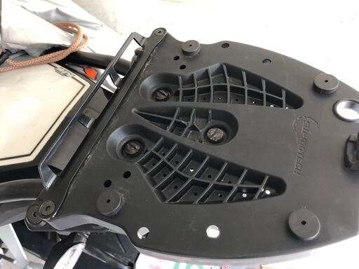 絶好調！KTMduke200ABS（2013）5580km走行、アクラポビッチマフラー