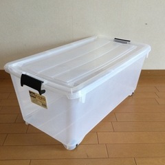 ※決まりました！コロ付き衣装ケース※ふたに割れありの画像