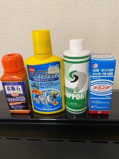６０センチ水槽、キャビネット