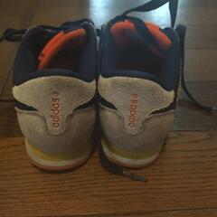 adidas 17.0cmの画像