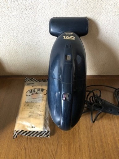 東芝　TOSHIBA  小型掃除機　紙パック5枚