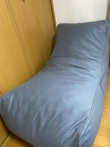 クッションソファ