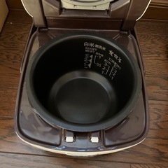 【美品】　MITSUBISHI 三菱　炊飯器の画像