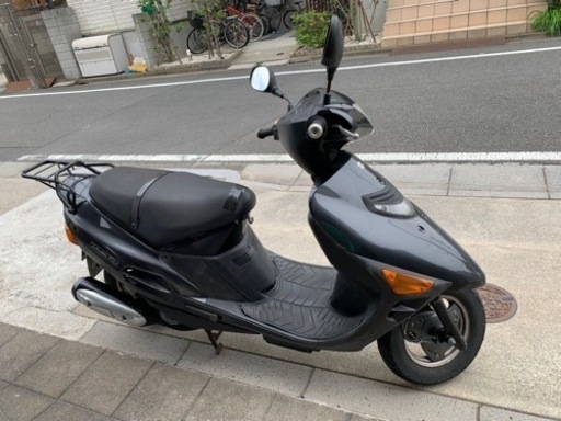 スズキ　　ヴェクスター150です。