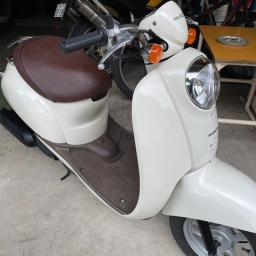 キュートでエレガントなホワイト系ホンダ　クレアスクーピー　安心のメンテ済み車両