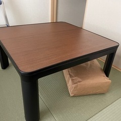 リバーシブル　こたつテーブルになりますの画像