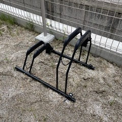 自転車のタイヤ止め　　自転車置きの画像