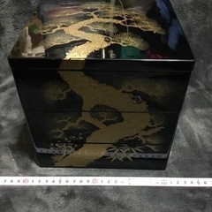 再度値下げ！会津塗　6、5デラックス三段重　黒金松台(ABS)(...