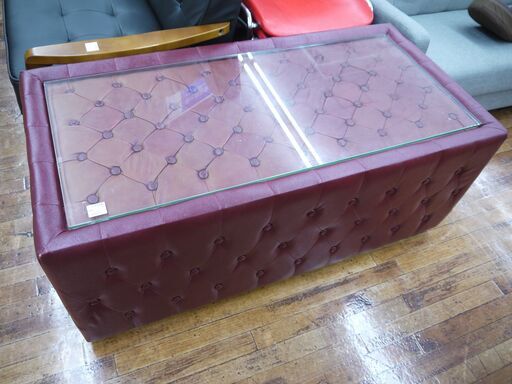 チェスターフィールド風ガラストップローテーブルのご紹介！【トレファク入間店家具紹介22-06】