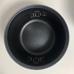 山善　3合炊き炊飯器　YJB-300Wの画像