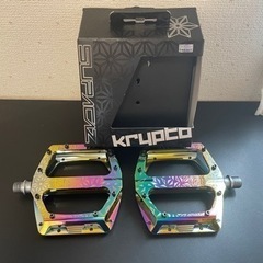 スパカズ[SUPACAZ] フラットペダル　オイルスリック　MTB