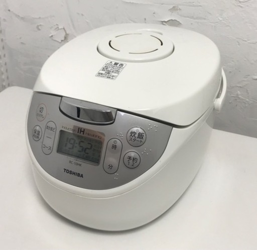 値下げしました❗️東芝　5.5合炊きIH炊飯器　RC-10HK