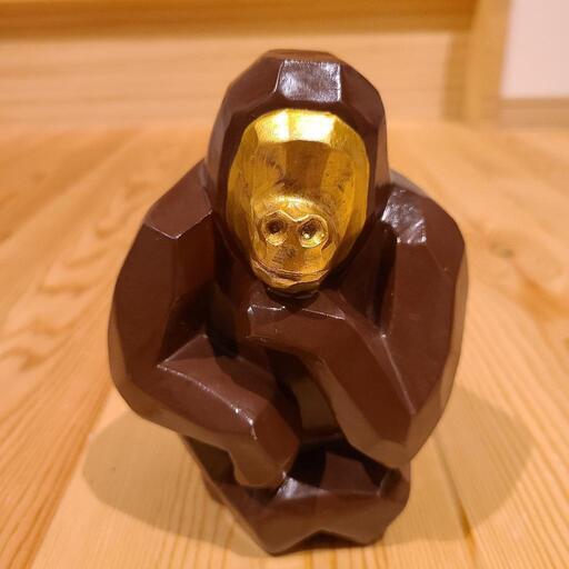 ゴリラ　オーナメント　置物