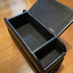 ボクシー　コンソールボックス（取引中）の画像