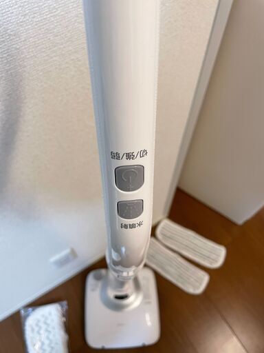 モップ 電動 掃除 掃除機 水拭き モップクリーナー 電動モップ コードレス アイリスオーヤマ IC-M01-W 一人暮らし 新生活 吸引力 軽量 父の日