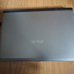 ASUS U32Uの画像