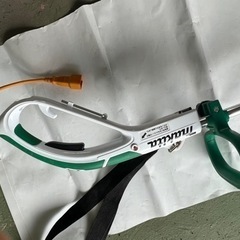 マキタの草刈機の画像