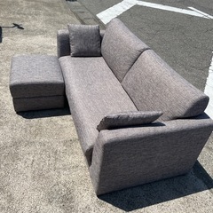 【商談中】ニトリ　2人がけソファ　オットマン付　グレーの画像