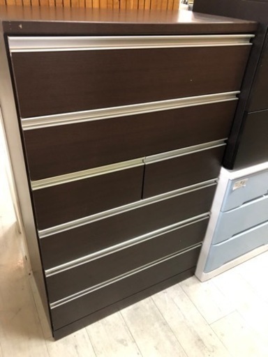 取りに来れる方限定！ニトリの６段チェストです！