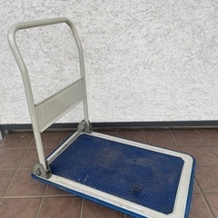 キャスター付き台車