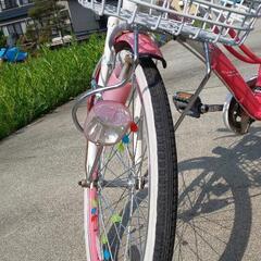子供用自転車と空気入れ 新庄市or大崎市の画像