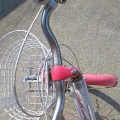 子供用自転車と空気入れ 新庄市or大崎市の画像