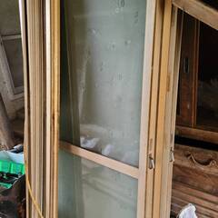 【お譲りします】ガラス戸 / 窓 / 建具 / サッシ付 / 1...