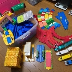 プラレール
