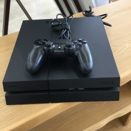 ●【✨500GB❗️お家時間に❗️コントローラーあり❗️ブラック❗️✨】定価¥37，650 SONY プレーステーション4/PS4 CHU-1200A